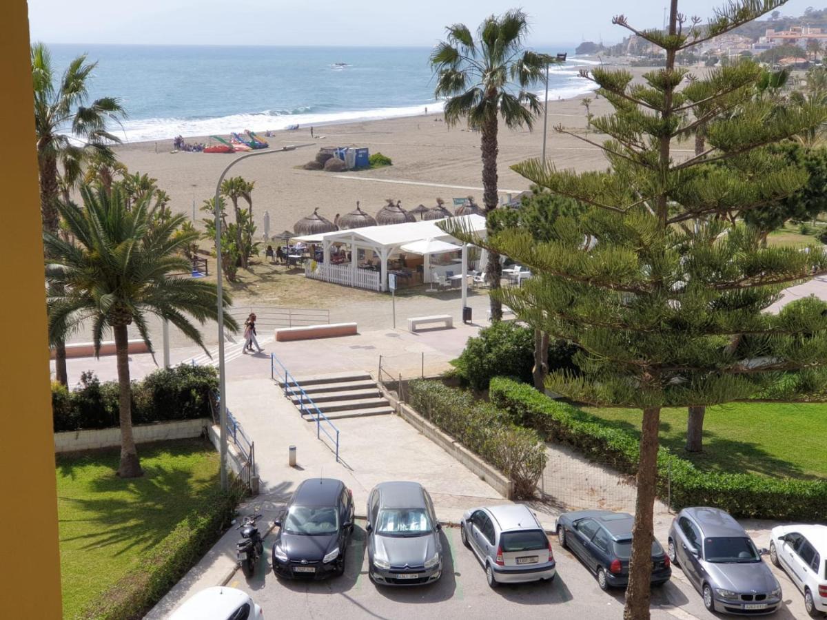 Bonito Apartamento En Primera Linea De Playa La Cala Del Moral Экстерьер фото